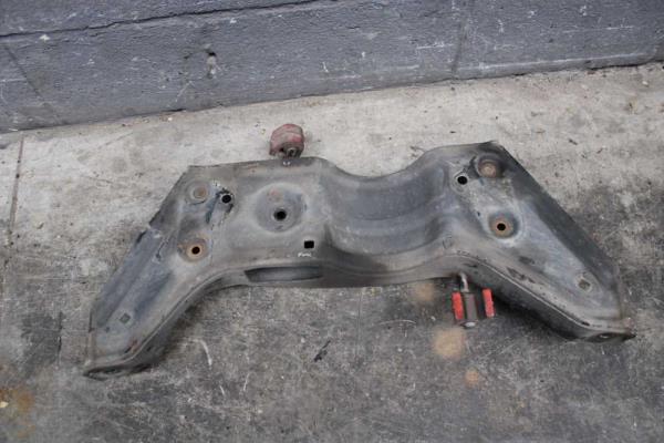 BERCEAU MOTEUR VW/SKODA/SEAT/AUDI - Vue 2